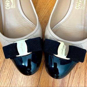 Salvatore Ferragamo Vara Quilted Pumps 9C